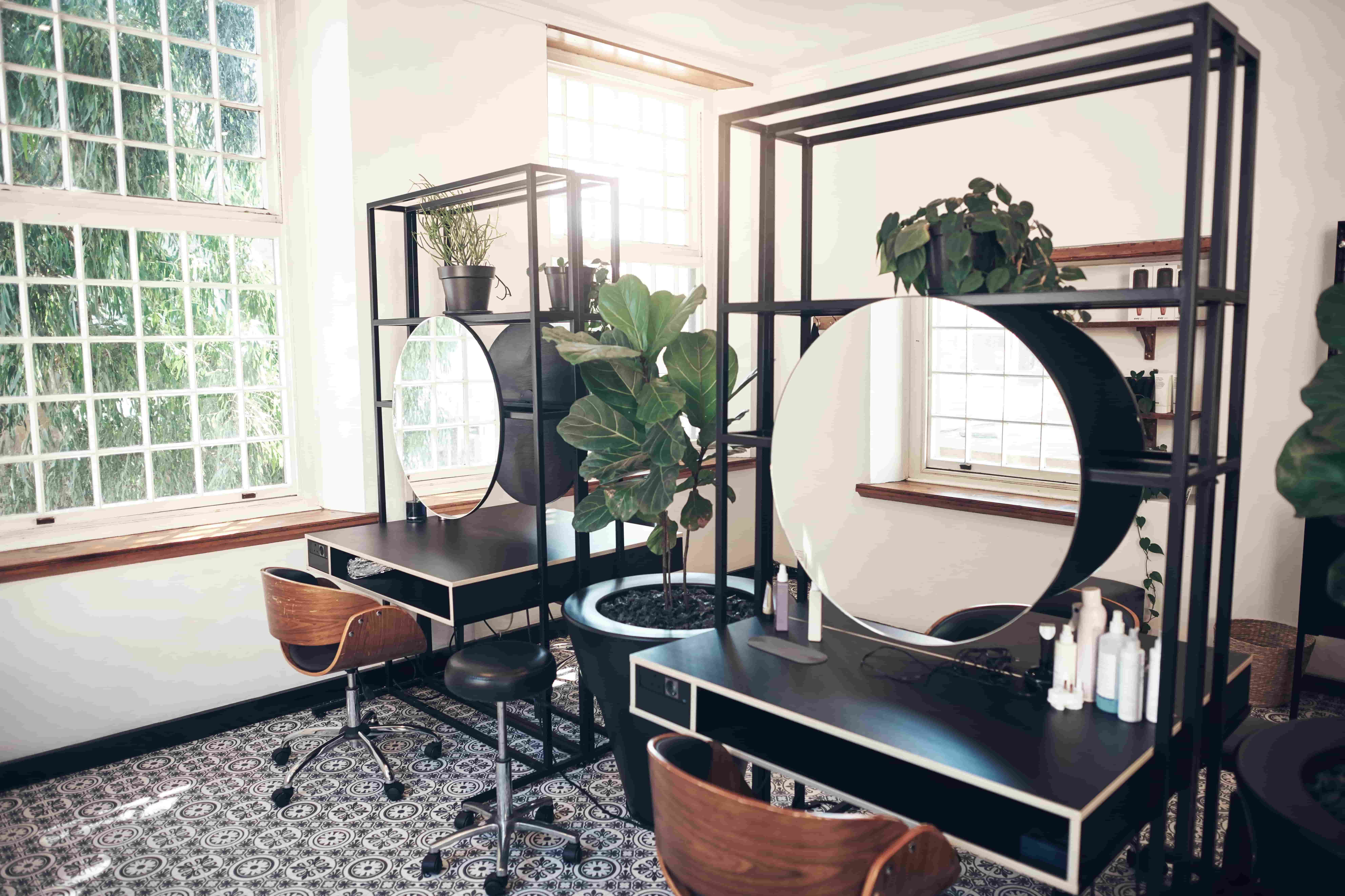 15 Salon Lighting Ideas