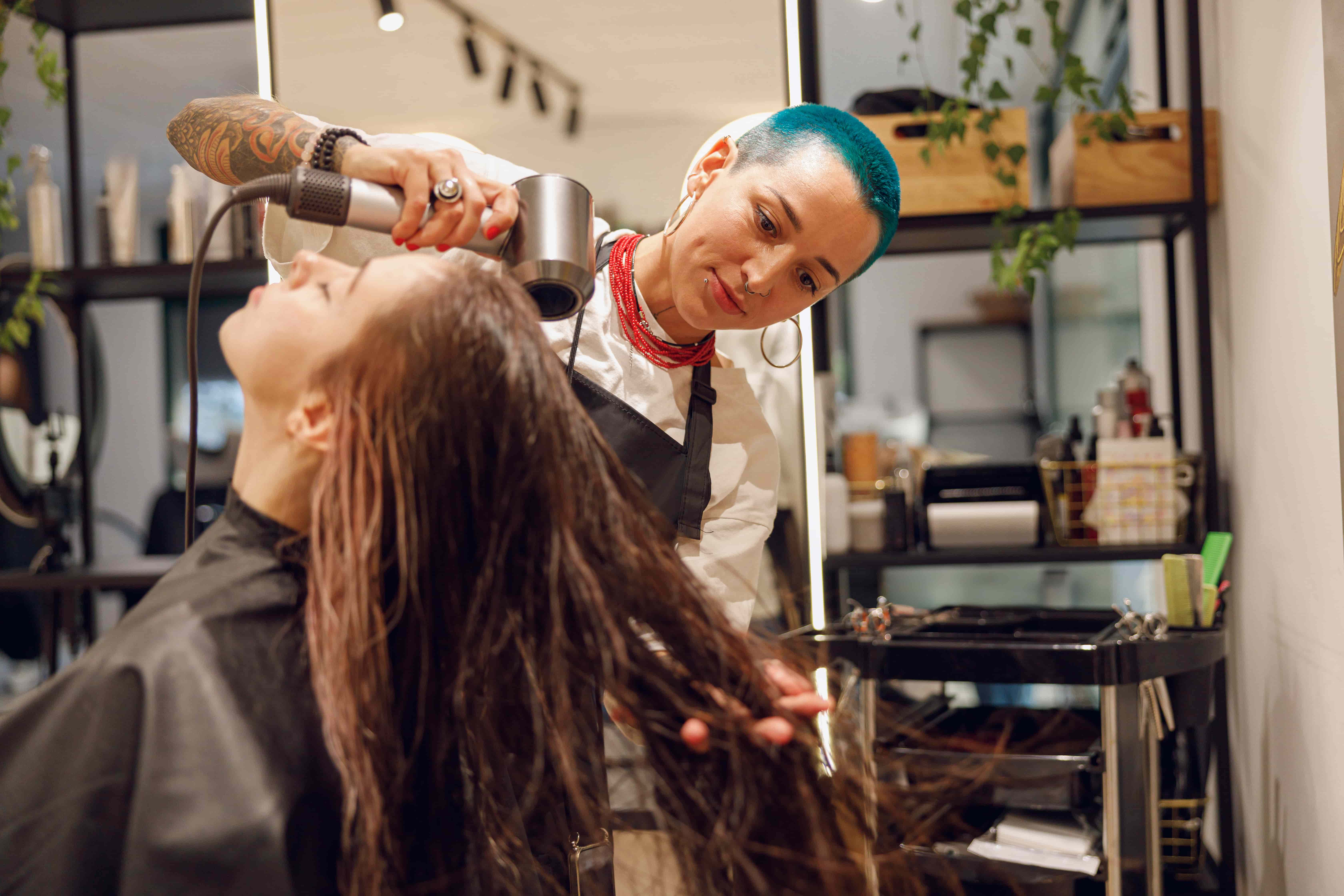 Everything You Need to Know about Salon Booth Renting Contracts