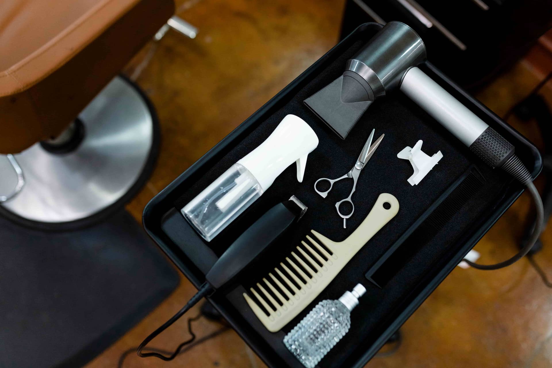 6 Simple Tech Tools for Stylists & Salon Owners
