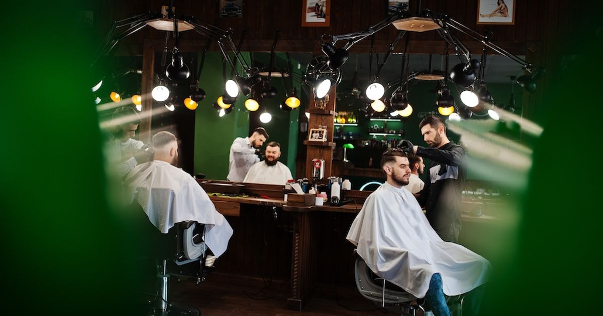 25-innovative-barbershop-design-ideas